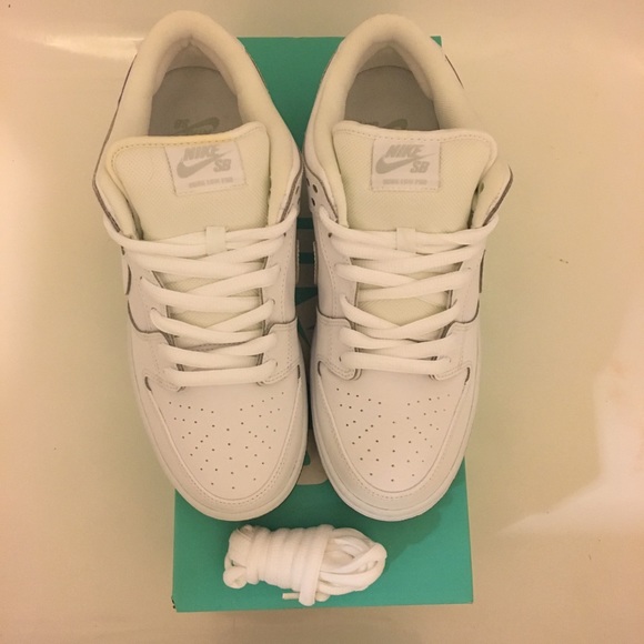 ❌SOLD❌Nike SB Dunk Low White Ice Sz 9 RARE🔥🔥🔥 - Picture 3 of 6